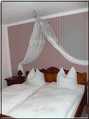 - - Cafe Doerfl بيت ضيافة