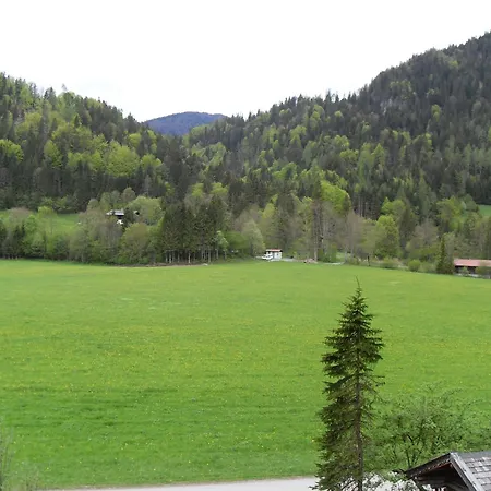 - - Café Dörfl 4* Kiefersfelden